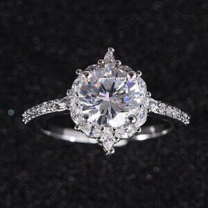 925 Silver Round Diamond Wedding Ring New